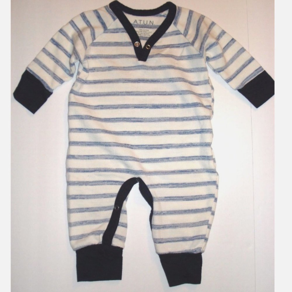 ATUN Baby Boy Navy Blue & Ivory Cream Stripe Romper One-Piece 0-3 Months EUC